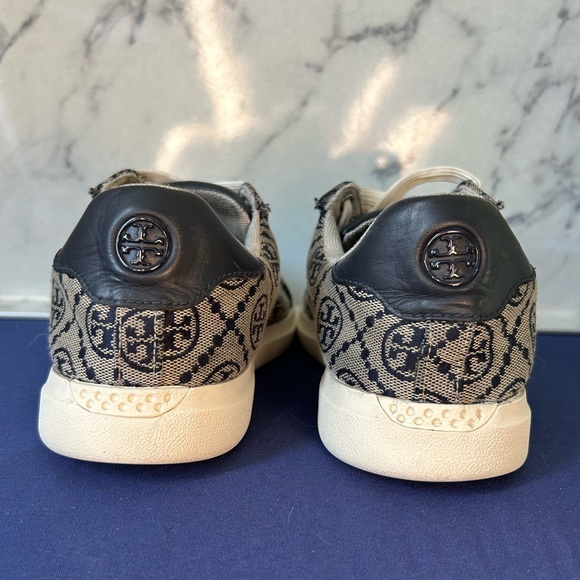 Tory Burch Sneakers - Picture 2 of 14